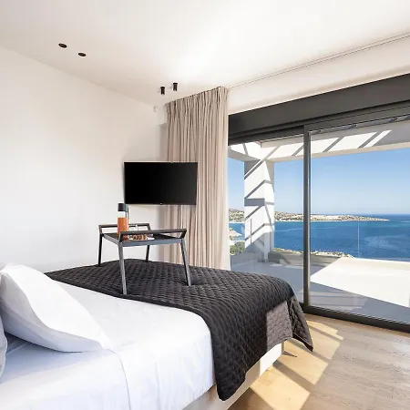 Villa Searenity - Balanced Harmony Of Blues By Etouri *